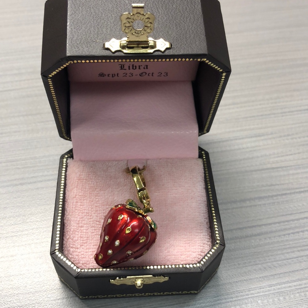 Juicy Couture Libra Strawberry charm